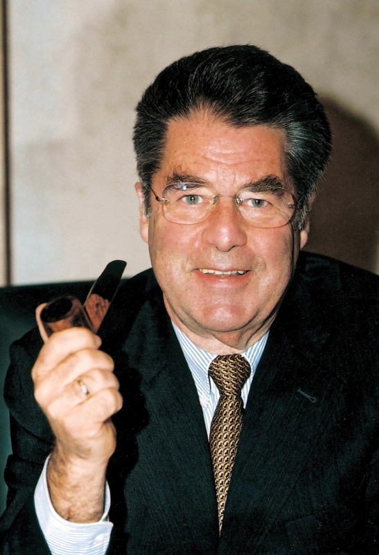 Dr. Heinz Fischer